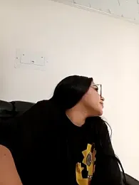 -VICKKY webcam model stream image