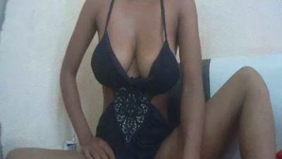 Arielle07xx webcam model stream image