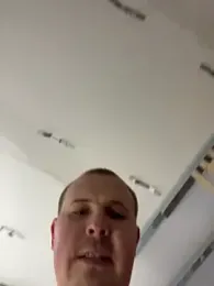 MrMrsRight webcam model stream image