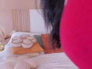 Camila Bustamante webcam model stream image