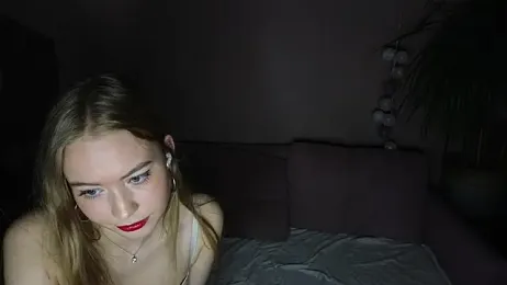 AmazovaAny webcam model stream image