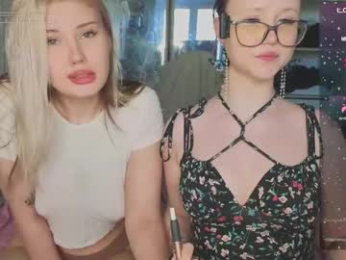 lilhornyprincess webcam model stream image