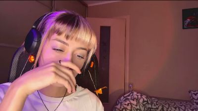 MandaFiore webcam model stream image