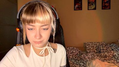 MandaFiore webcam model stream image