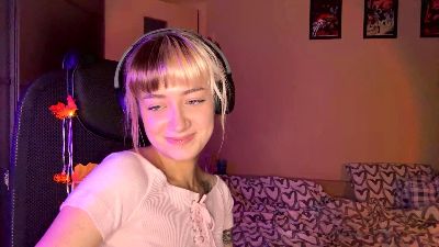 MandaFiore webcam cam4 model stream image