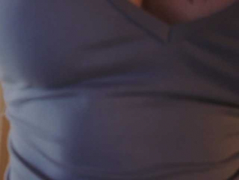 BlushinBloom webcam model stream image