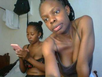 MysticCharm webcam bongacams model stream image