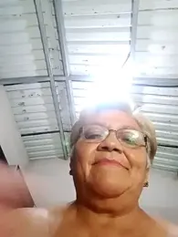 Madrastrahot69 webcam model stream image