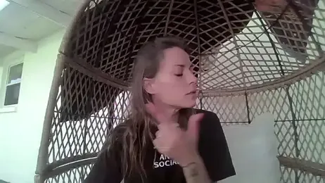 LaylaRainVIP webcam model stream image