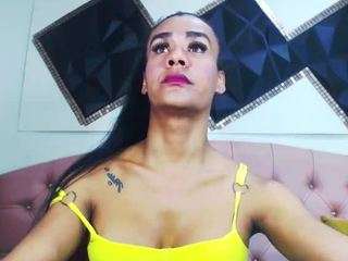 andrea-safeira webcam model stream image