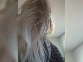 SashaMitchell webcam bongacams model stream image