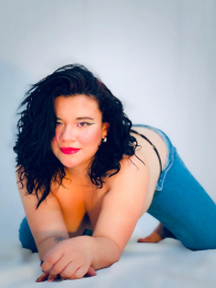 jade_brown_ webcam model stream image