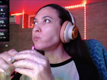 Marina4Love webcam model stream image