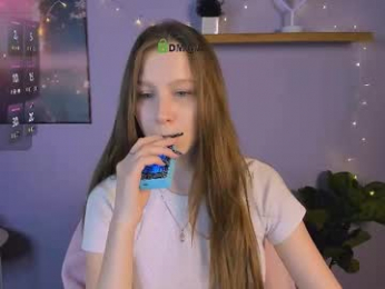 black_sara_ webcam model stream image