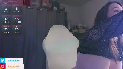 Hotenza webcam model stream image