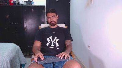 tommy_johnson2 webcam model stream image