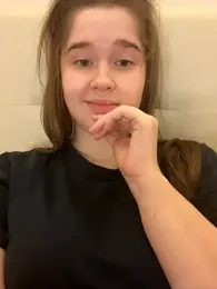 HornyGirlH webcam model stream image