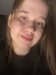 HornyGirlH webcam model stream image