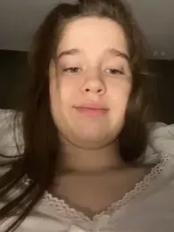 HornyGirlH webcam model stream image