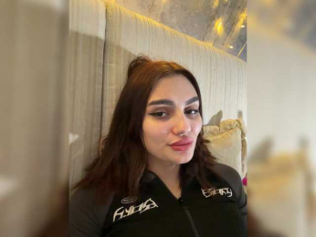 MartRift webcam model stream image