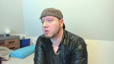 RLPlover webcam model stream image