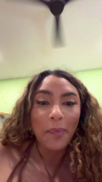 Rayofsunshine27 webcam model stream image