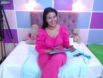 IsabellaLuxe webcam model stream image