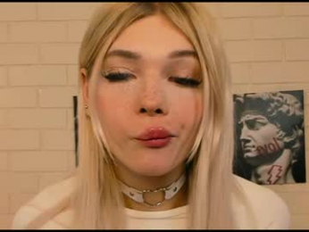 blondy_fina webcam model stream image