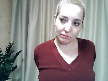 mariska-kiska webcam model stream image