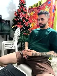 giannis090 webcam stripchat model stream image