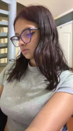 Cata_ webcam model stream image