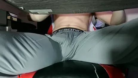 Dick_and_muscles webcam model stream image