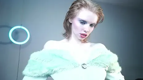 ginger_hugs webcam model stream image