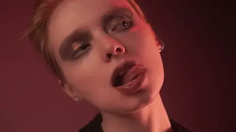 ginger_hugs webcam model stream image