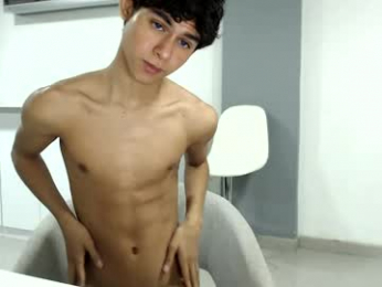 twink_waldorf webcam model stream image