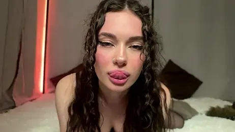 Moonfaairy webcam model stream image