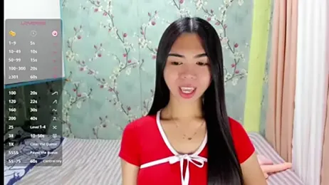 UrHotSexyShine webcam stripchat model stream image