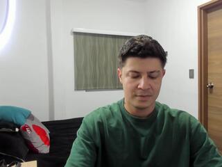 Liam Johnsoon webcam model stream image