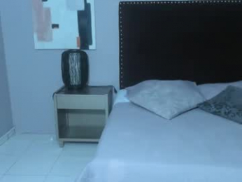 laura_aristizabal_19 webcam chaturbate model stream image