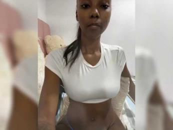 Kyllie webcam model stream image