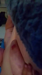 lunazul_ webcam model stream image