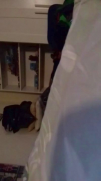 lunazul_ webcam model stream image