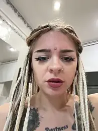 TwixCouple webcam model stream image