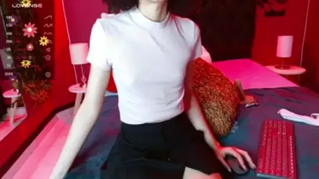 Alice_winter_ webcam model stream image