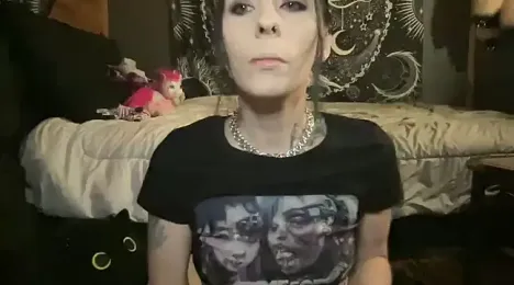 TeenyDoll webcam stripchat model stream image