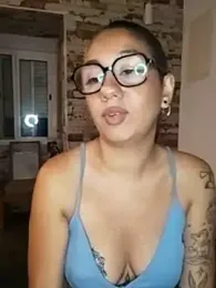 Blvckweed webcam model stream image