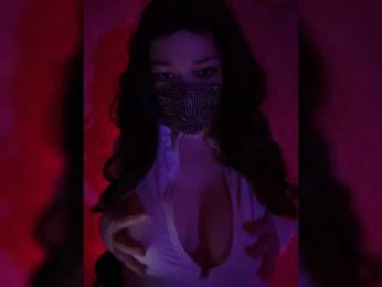 Ludas webcam model stream image