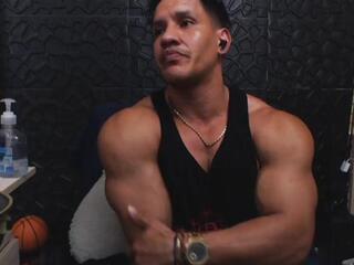 Viktor Herrera webcam model stream image