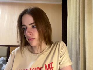 Sunshine Mcwain webcam model stream image