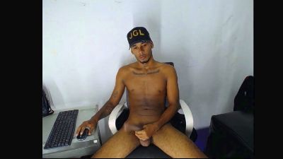 Straight_latinX webcam model stream image